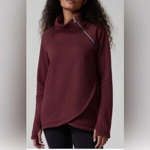 Athleta Pullover Womens Large Burgundy Cozy Karma Asym Fleece